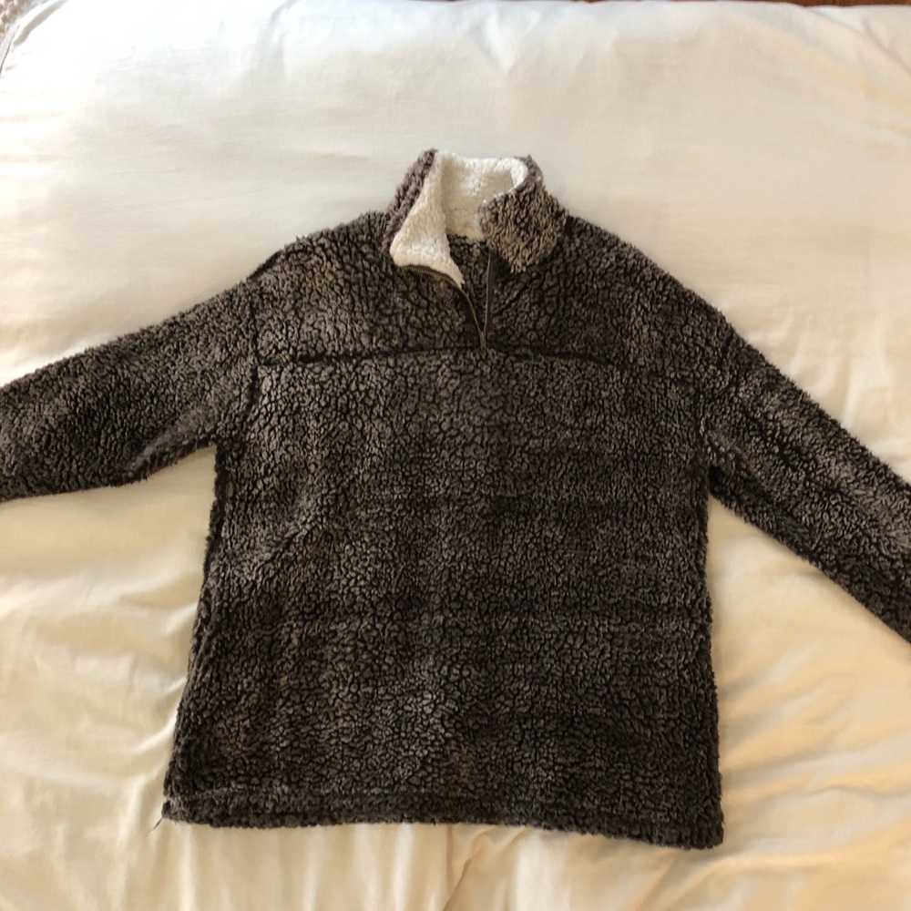 Fuzzy 1/4 Zip Up Pullover
